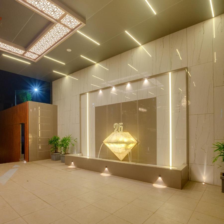 Hotel Diamond 26 สุรัต ภายนอก รูปภาพ